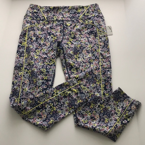 Free People Pants - New Free People “Movement” Capris w/ Pockets S: L